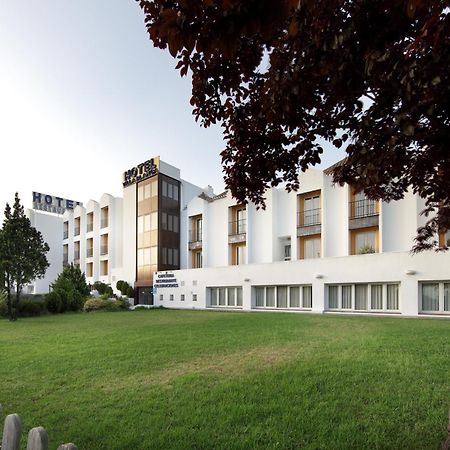 Hotel Villa Blanca Albolote Zewnętrze zdjęcie