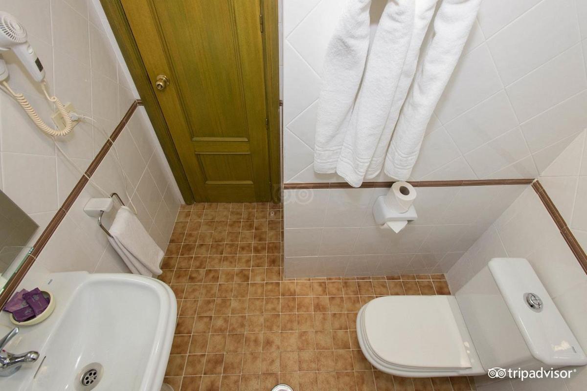 Hotel Villa Blanca Albolote Zewnętrze zdjęcie