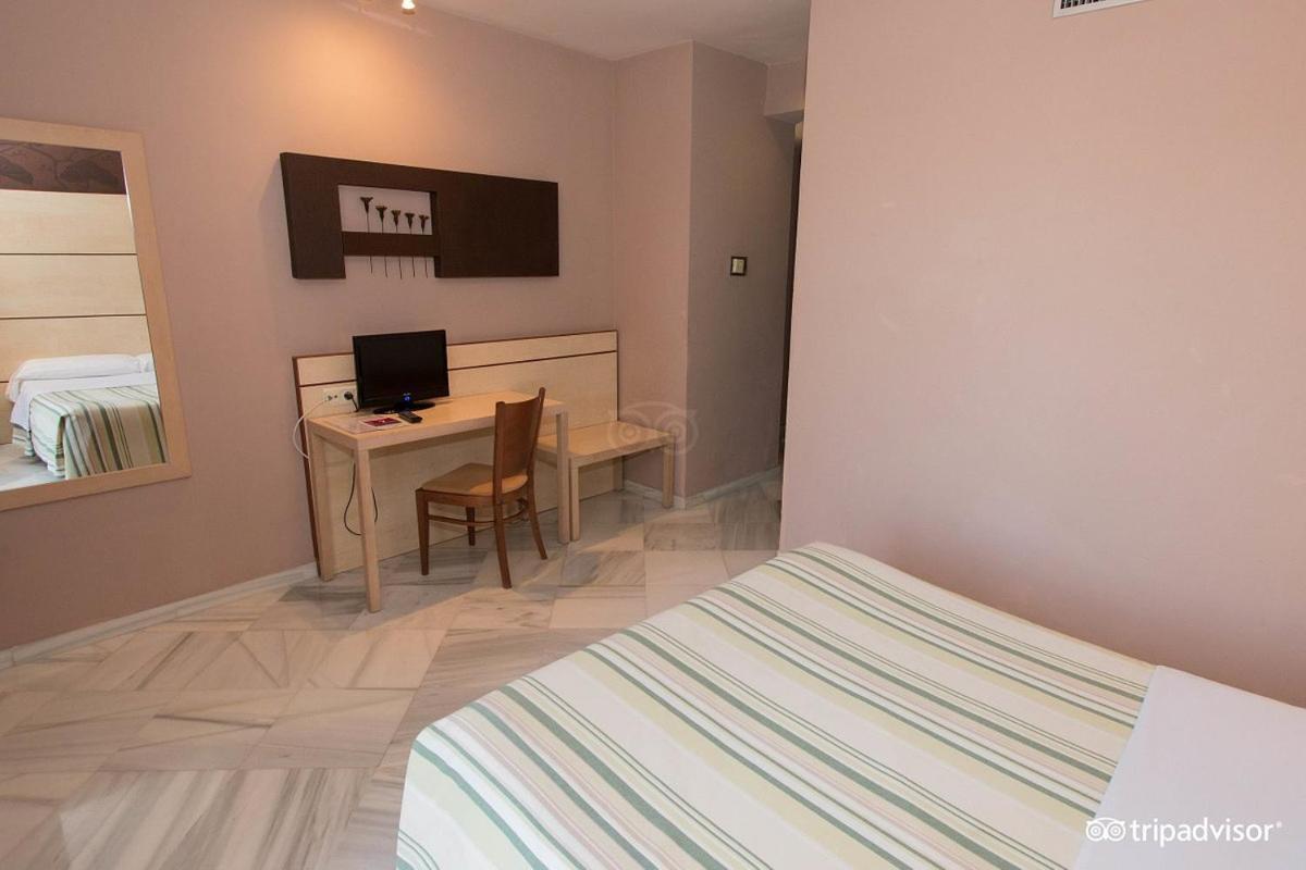Hotel Villa Blanca Albolote Zewnętrze zdjęcie
